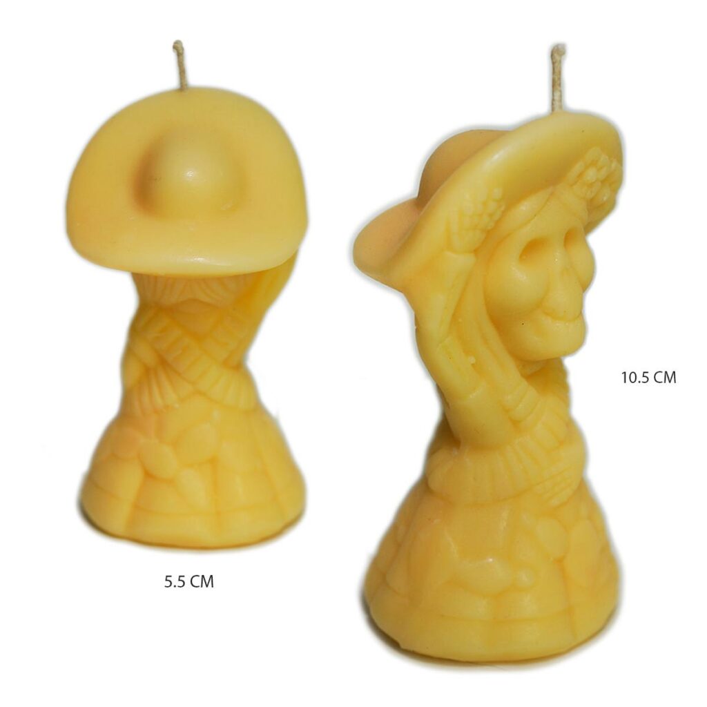 Vela en Forma de Adelita de Calavera