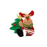 Adorno navideño de tela con reno abrazando pino
